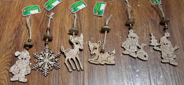 RHM1707-089 Wooden Christmas hanging Ornaments affordable house and lot