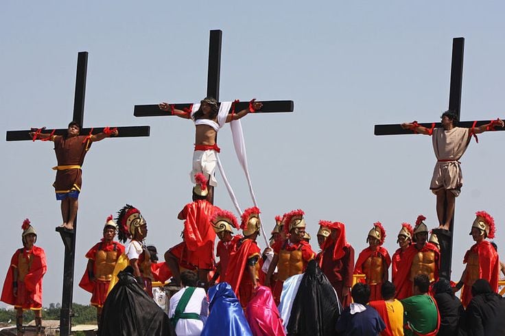 holy-week-in-Pampanga-Philippines-Traditions