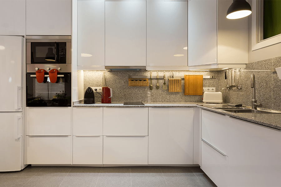 L-shaped kitchen