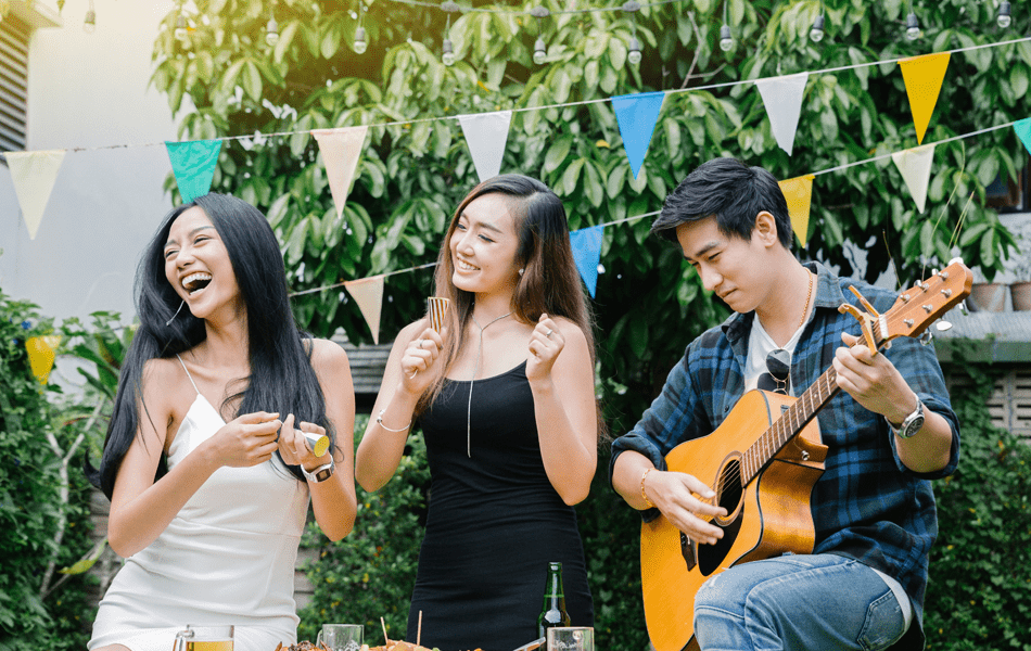 Outdoor parties at home